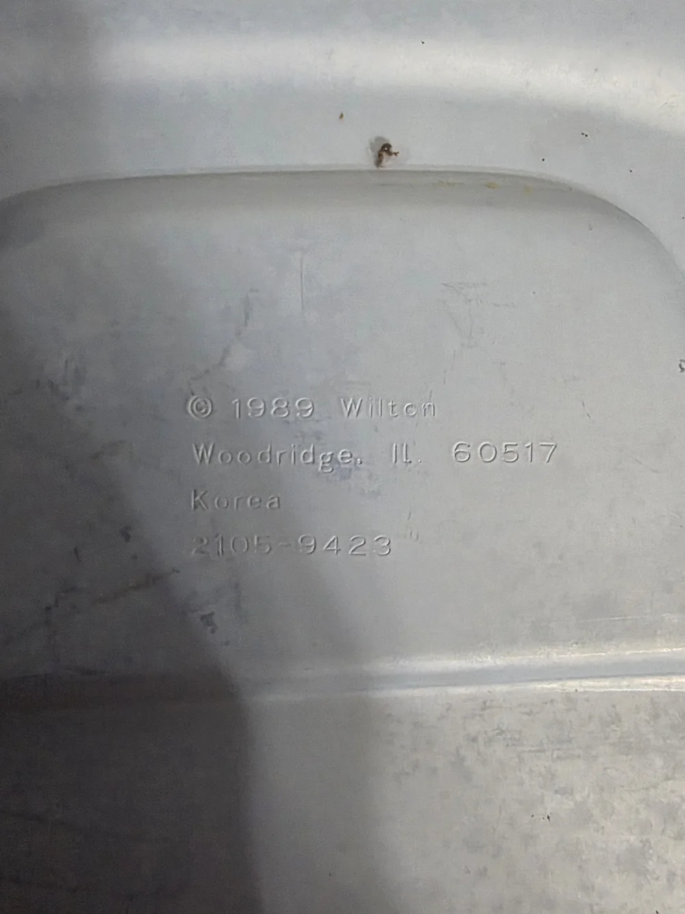 Wilton Silver Car-Shaped Cake Pan